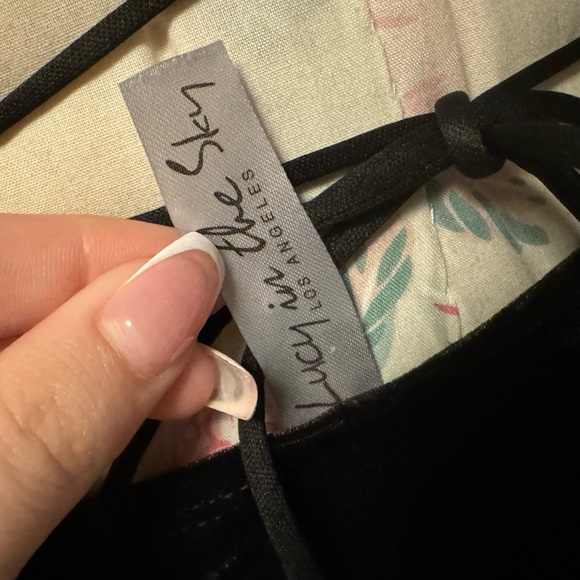 Velvet Black Lucy in the Sky dress - Picture 2 of 3